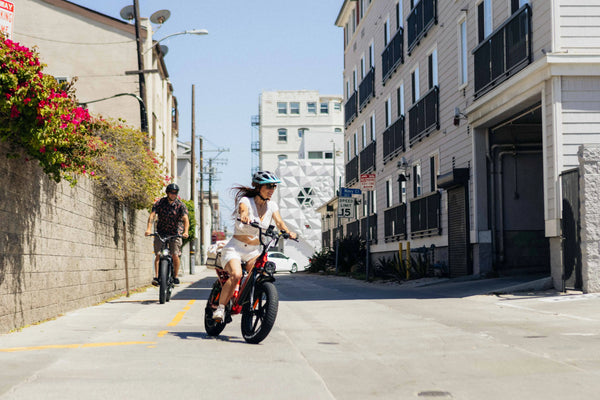 Discover the Freedom of Commuting with a Fat Tire E-Bike