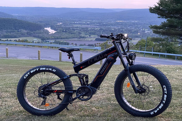 E-Mountain Bike vs Regular Mountain Bike: A Comparative Analysis